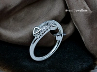 Avani Jewellers Silver Ladies Fancy Ring - 1.59, 9
