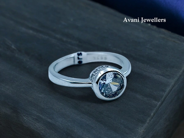 Avani Jewellers Silver Ladies Fancy Ring - 2.25, 9
