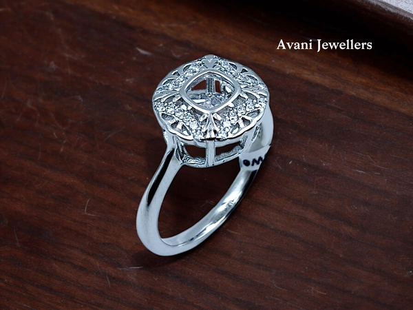 Avani Jewellers Silver Ladies Fancy Ring - 2.98, 14