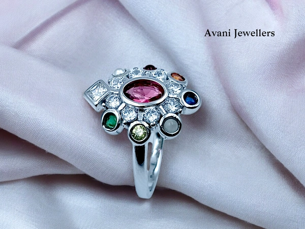 Avani Jewellers Silver Ladies Fancy Ring - 3.75, 15