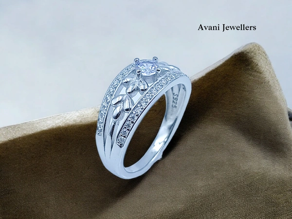 Avani Jewellers Silver Ladies Fancy Ring - 3.93, 17