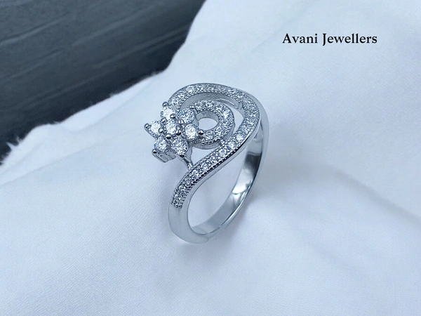 Avani Jewellers Silver Ladies Fancy Ring - 3.77, 17