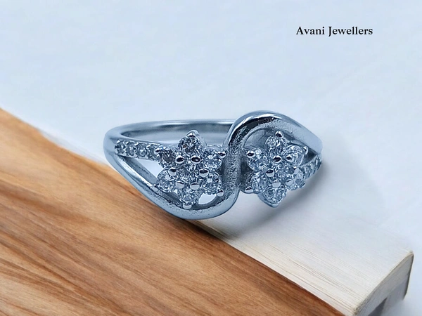 Avani Jewellers Silver Ladies Fancy Ring - 3.82, 9