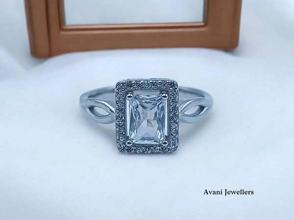 Avani Jewellers Silver Ladies Fancy Ring - 2.88, 9