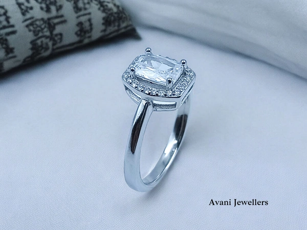 Avani Jewellers Silver Ladies Fancy Ring - 3.05