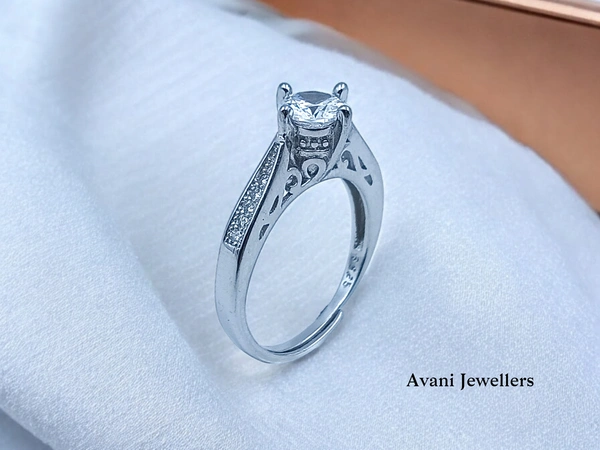Avani Jewellers Silver Ladies Fancy Ring - 2.9, Adjustable