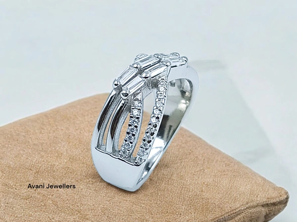 Avani Jewellers Silver Ladies Fancy Ring - 3.99, 9