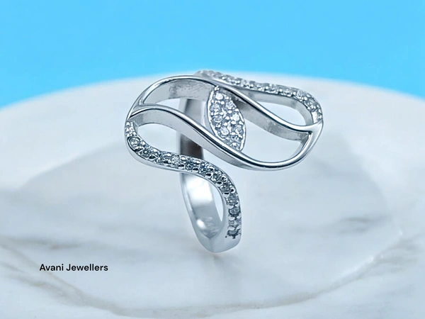 Avani Jewellers Silver Ladies Fancy Ring - 3.4, 10