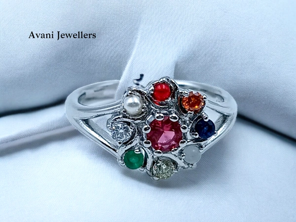 Avani Jewellers Silver Ladies Fancy Ring - 3.41