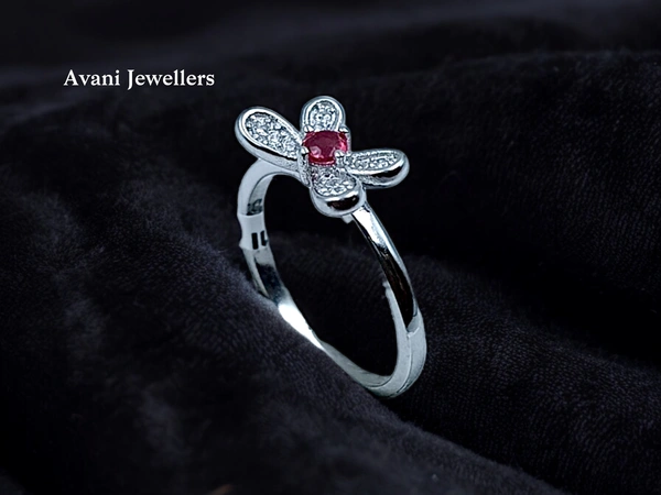 Avani Jewellers Silver Ladies Fancy Ring - 1.56, 9