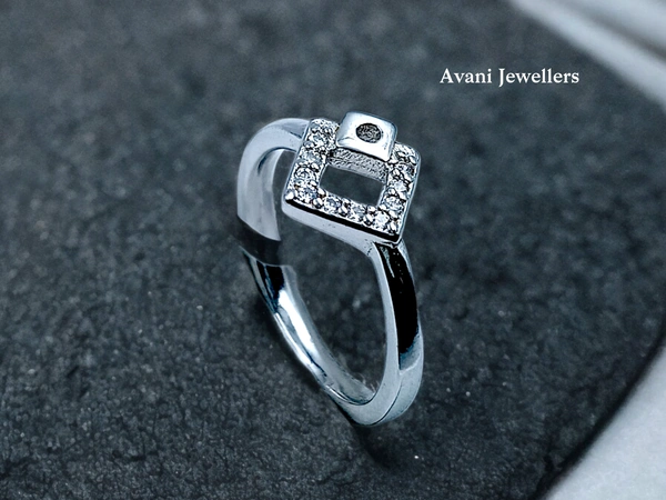 Avani Jewellers Silver Ladies Fancy Ring - 2.07, 10