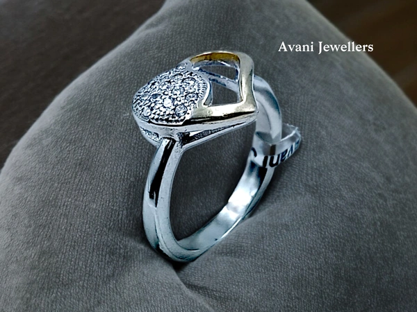 Avani Jewellers Silver Ladies Fancy Ring - 2.7, 9