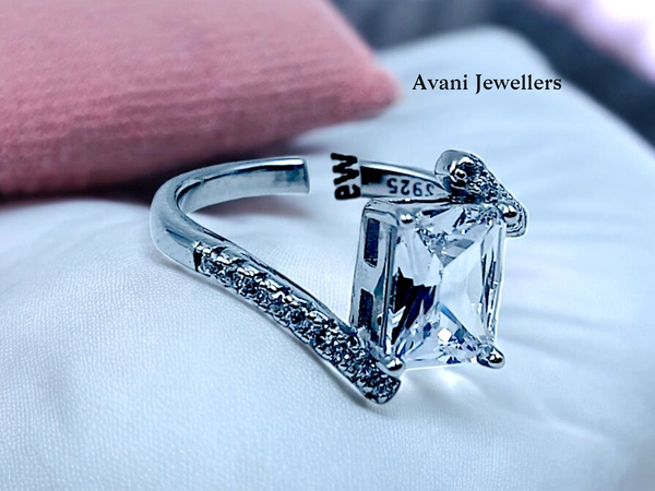 Avani Jewellers Silver Ladies Fancy Ring - 2.66, 12