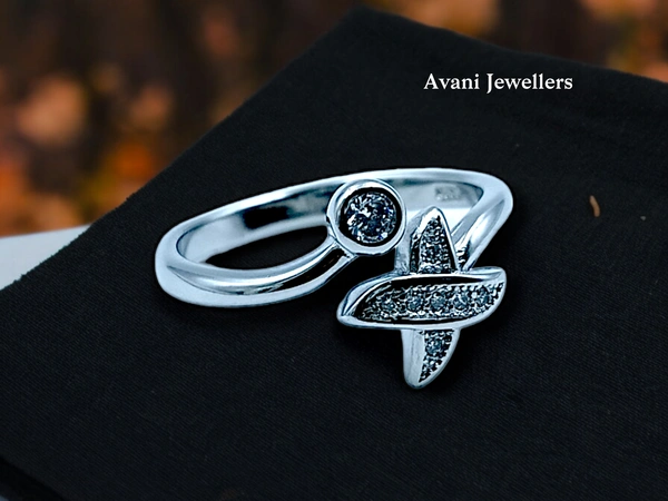 Avani Jewellers Silver Ladies Fancy Ring - 2.44, 14
