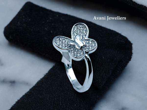 Avani Jewellers Silver Ladies Fancy Ring - 2.98, 11