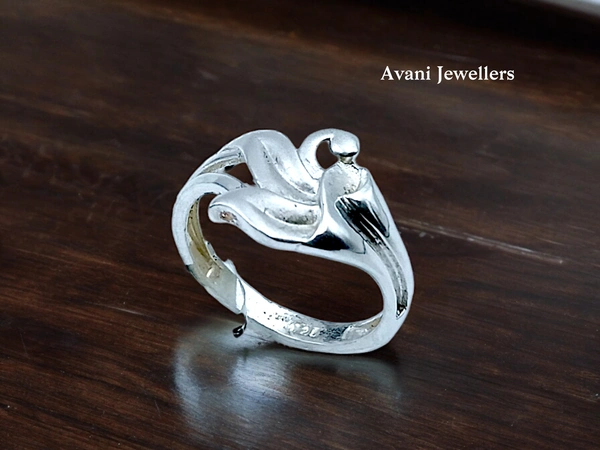 Avani Jewellers Silver Ladies Plain Ring - 2.01, 12