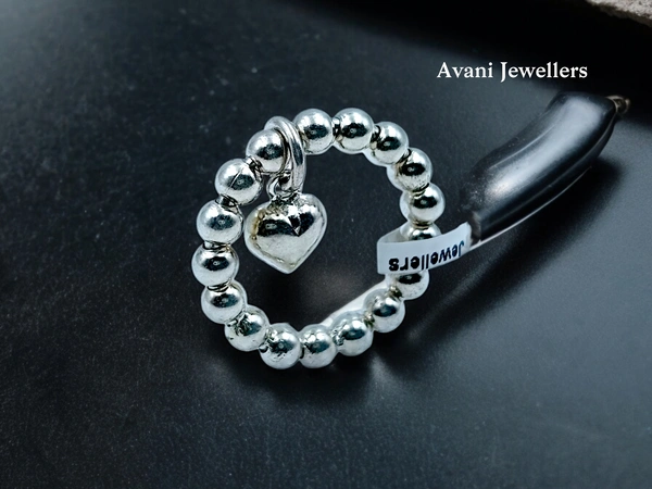 Avani Jewellers Silver Ladies Plain Ring - 4.65, 12