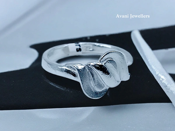 Avani Jewellers Silver Ladies Plain Ring - 2.28, 13