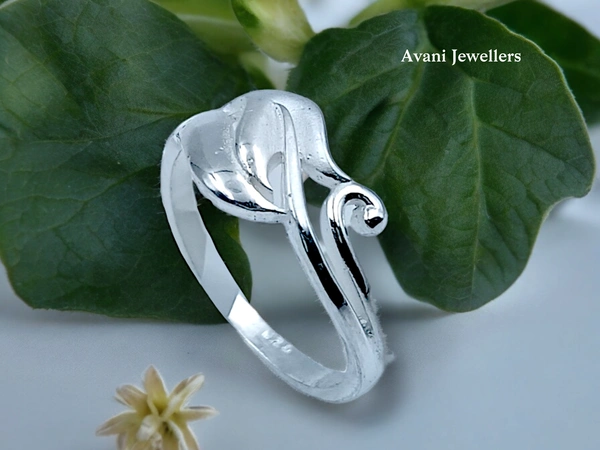 Avani Jewellers Silver Ladies Plain Ring - 2.34, 13