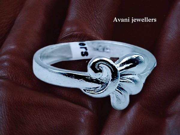 Avani Jewellers Silver Ladies Plain Ring - 2.32, 12