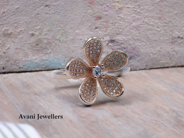 Avani Jewellers Silver Ladies Cocktail Ring - 4.55, 15