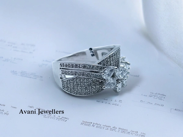 Avani Jewellers Silver Ladies Cocktail Ring - 5.65, 14