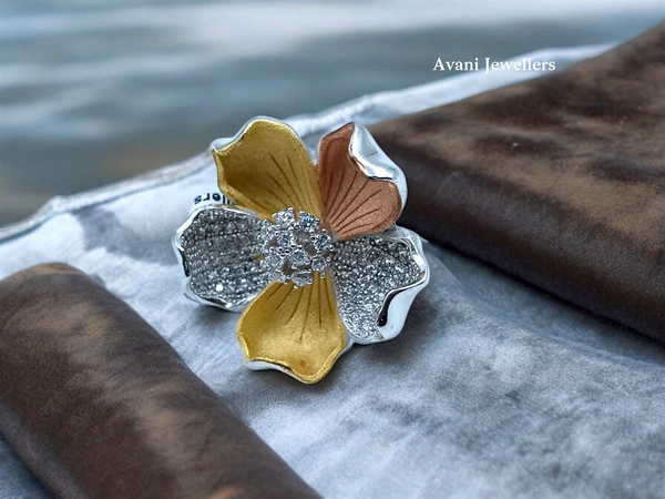 Avani Jewellers Silver Ladies Cocktail Ring - 9.78, 10