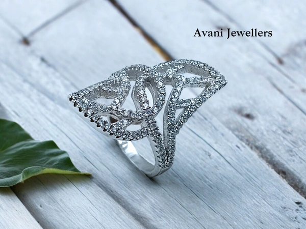 Avani Jewellers Silver Ladies Cocktail Ring - 5.76, 12