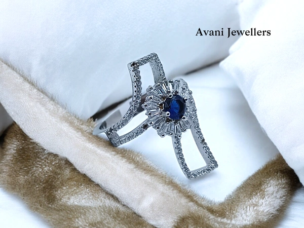 Avani Jewellers Silver Ladies Cocktail Ring - 6.4, 20