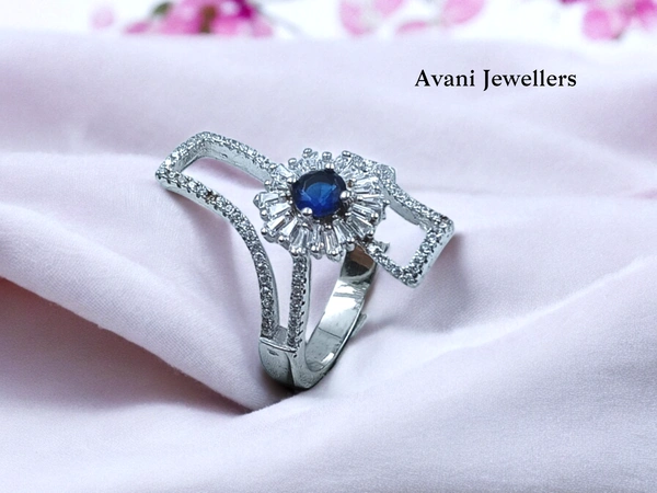 Avani Jewellers Silver Ladies Cocktail Ring - 6.4, 20