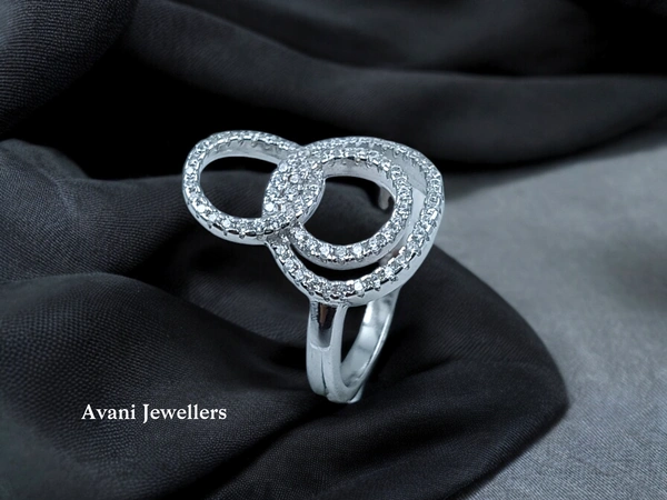 Avani Jewellers Silver Ladies Cocktail Ring - 4.29, 13