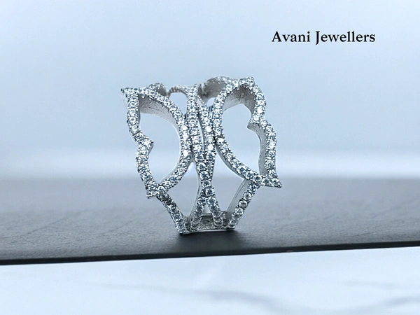 Avani Jewellers Silver Ladies Cocktail Ring - 6.8, 14