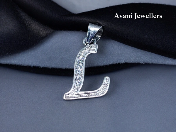 Avani Jewellers Silver Name Pendant - 1.01