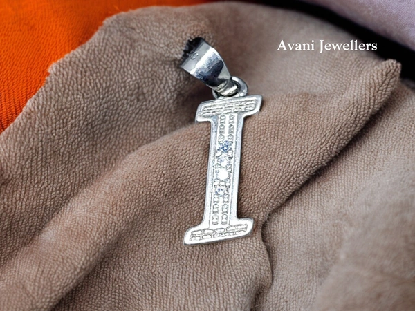 Avani Jewellers Silver Name Pendant - 0.92