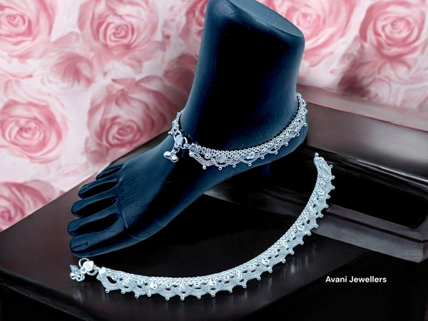 Avani Jewellers Silver Fancy Paayal - 67.5, 10.5 Inch