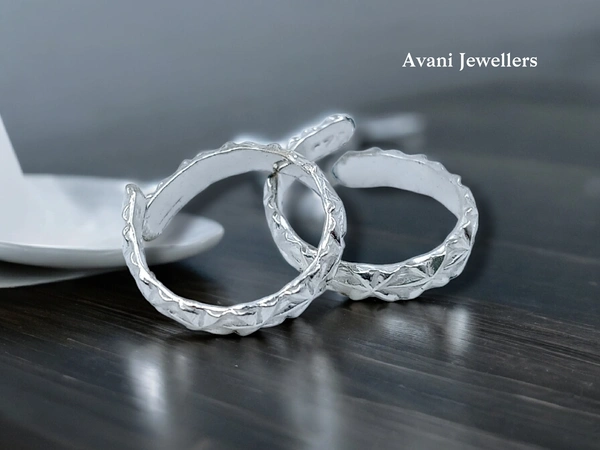 Avani Jewellers Silver Plain Bichiya - 2.86