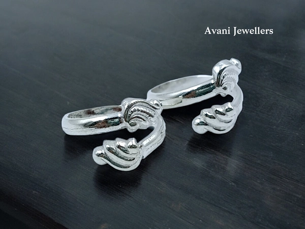 Avani Jewellers Silver Plain Bichiya - 4.7