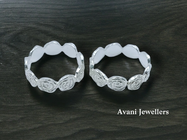 Avani Jewellers Silver Plain Bichiya - 2.96