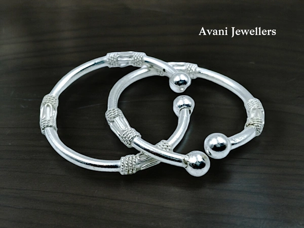 Avani Jewellers Silver Baby Plain Kade - 12.37, Adjustable