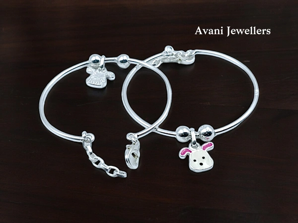 Avani Jewellers Silver Baby Plain Kade - 10.65, Adjustable