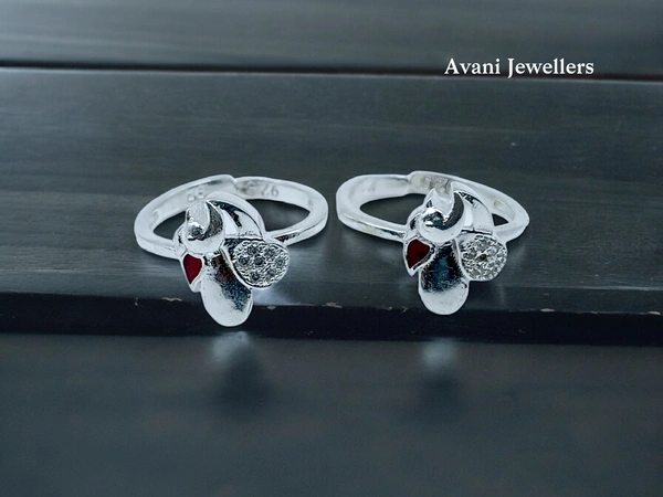 Avani Jewellers Silver Fancy Stone Bichiya - 4.6