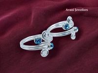 Avani Jewellers Silver Fancy Stone Bichiya - 3.78