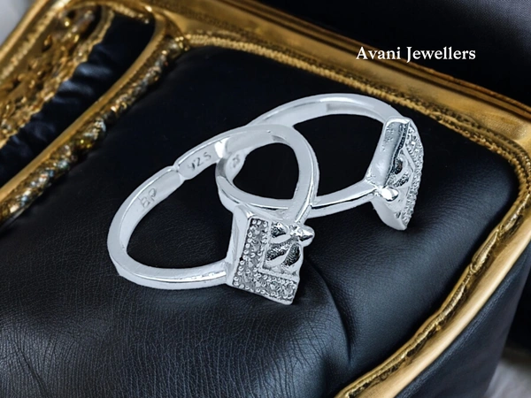 Avani Jewellers Silver Fancy Stone Bichiya - 3.04