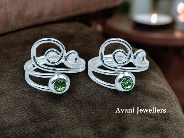 Avani Jewellers Silver Fancy Stone Bichiya - 3.75