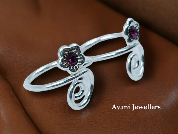 Avani Jewellers Silver Fancy Stone Bichiya - 3.35