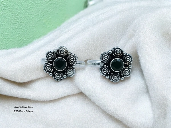 Avani Jewellers Silver Fancy Stone Bichiya - 6.13