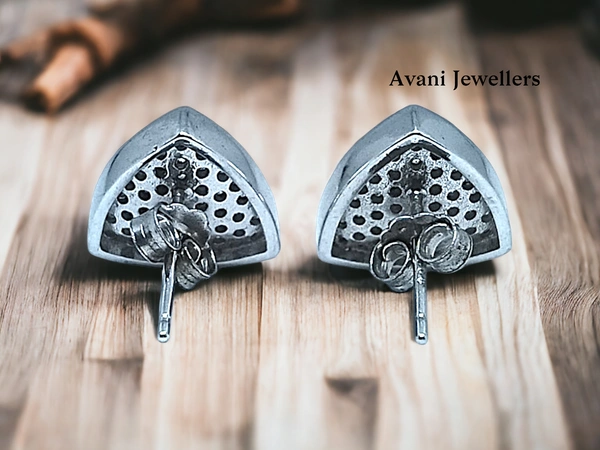 Avani Jewellers Silver Fancy Studs - 3.39