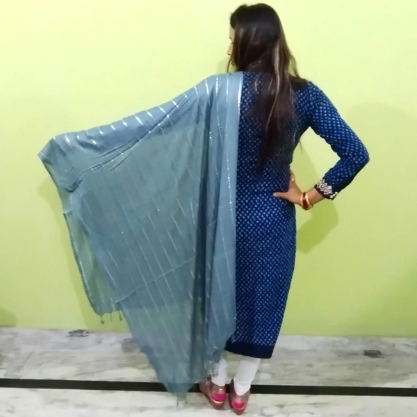 IGNOTO Women's Cotton Dupatta || Multicolor Gold Silver Zari Line Pattern (Pattern/Design: Assorted) - Slate Gray