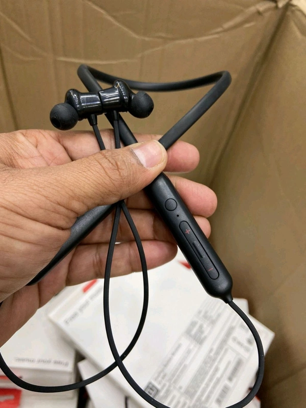 Oneplus Z2 4 Button 1st Quality Double Box Packing Magnetic 🧲 on off 1by1 Lamination