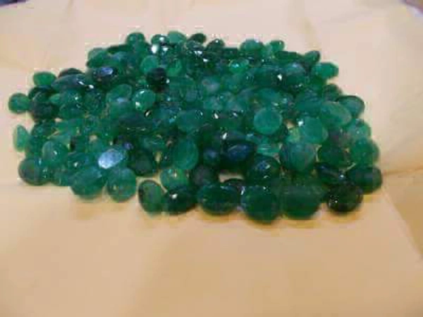 Astro Planet Panna Ratan - Japanese Laurel